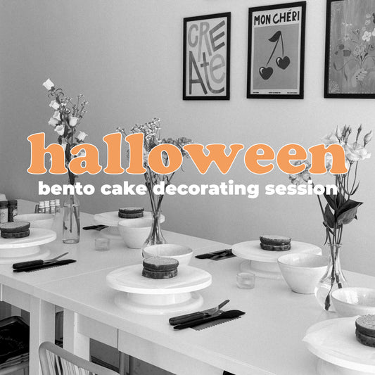 halloween bento cake decorating session 🖤